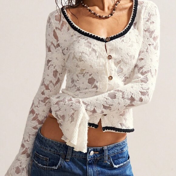 White Casual Women's Boho Knit Lace Flare Sleeve V-Neck Blouse - Picture 8 of 9